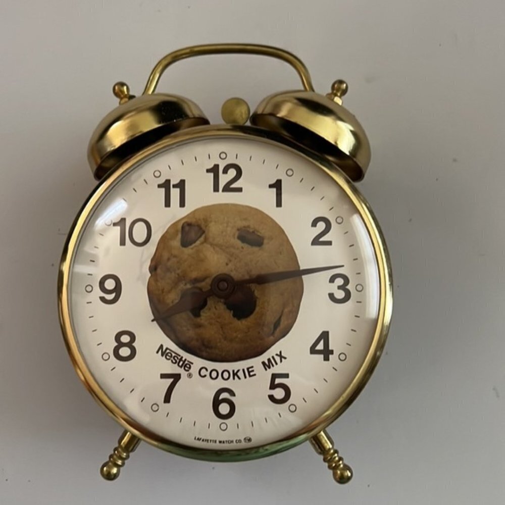 Clocks by Lafayette Nestle Cookie Mix Alarm Clock Vintage Collectible Works - Picture 7 of 7